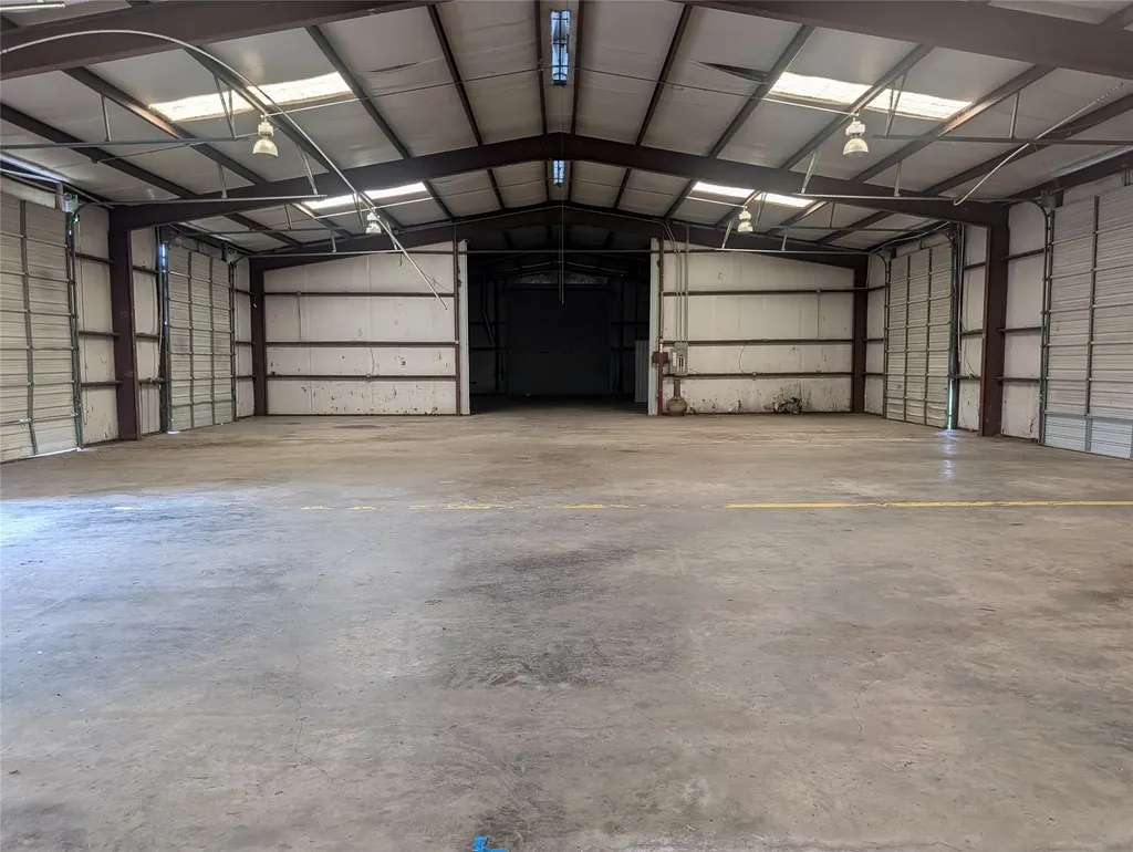 375 Interstate 45 N Fairfield TX 75840