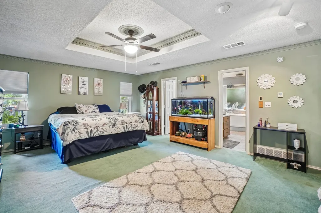 6102 Waterview Drive Arlington TX 76016