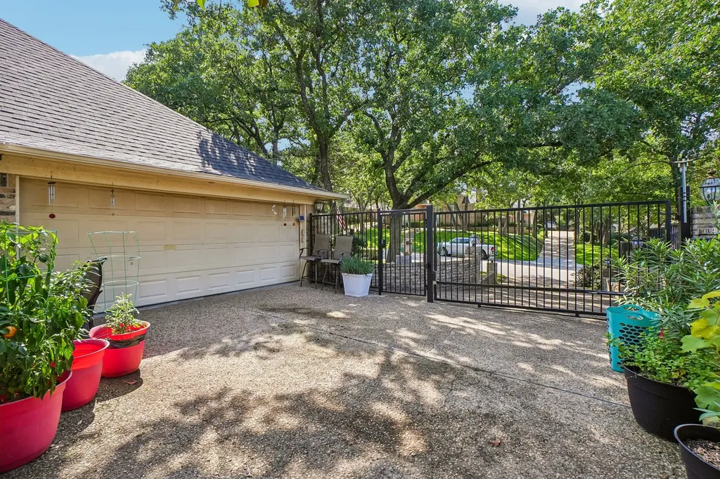 6102 Waterview Drive Arlington TX 76016