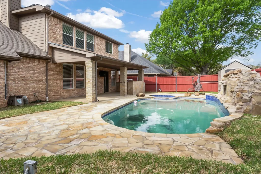 2700 Timberwood Drive Flower Mound TX 75028