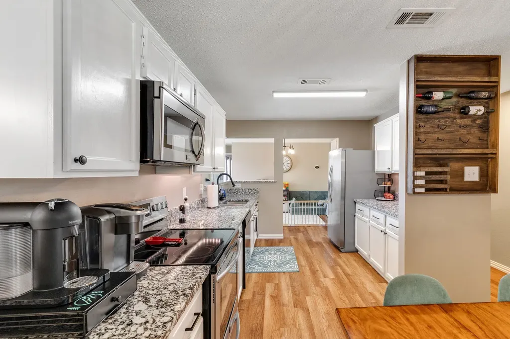 2904 Peninsula Way Carrollton TX 75007