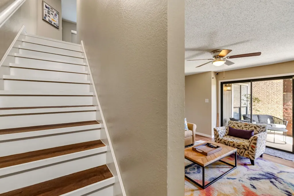 2904 Peninsula Way Carrollton TX 75007