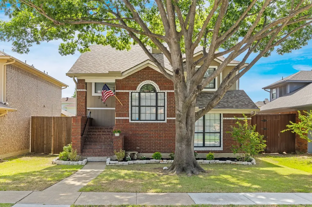 2904 Peninsula Way Carrollton TX 75007