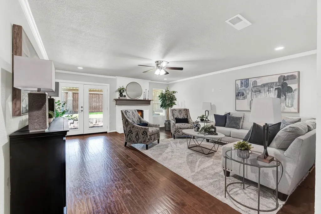 428 Shady Brook Drive Richardson TX 75080