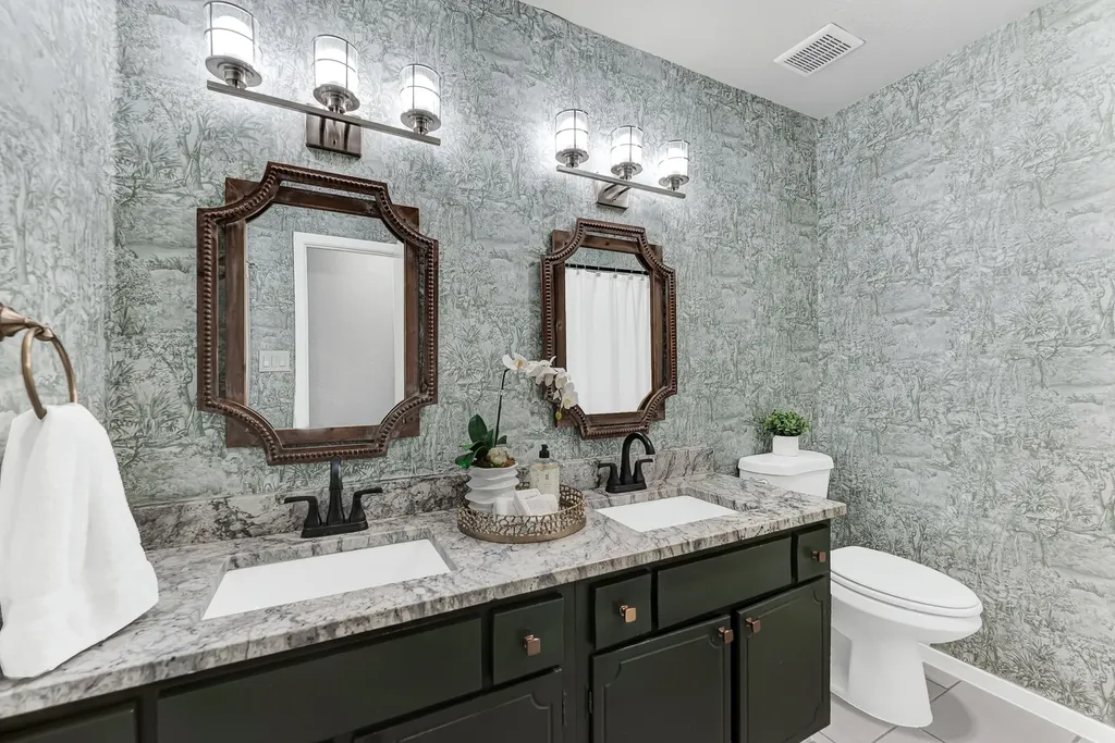 428 Shady Brook Drive Richardson TX 75080