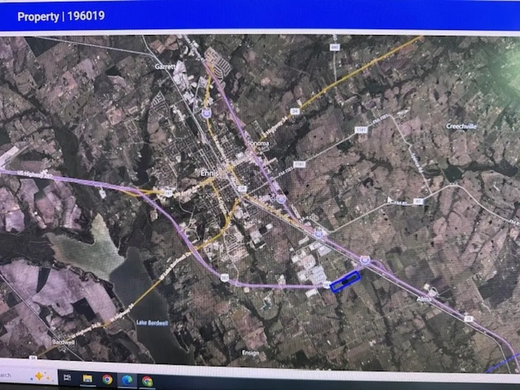 196019 W Highway 287 Ennis TX 75119