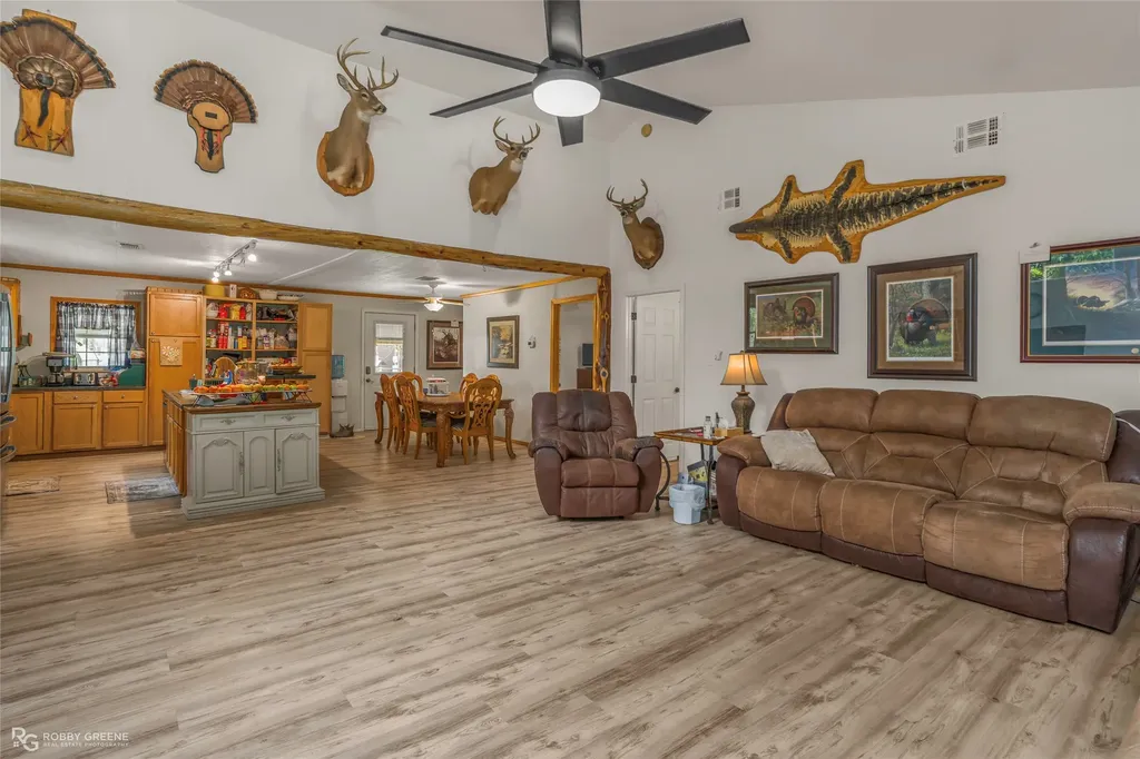 126 Oscar Kilpatrick Road Gibsland LA 71028