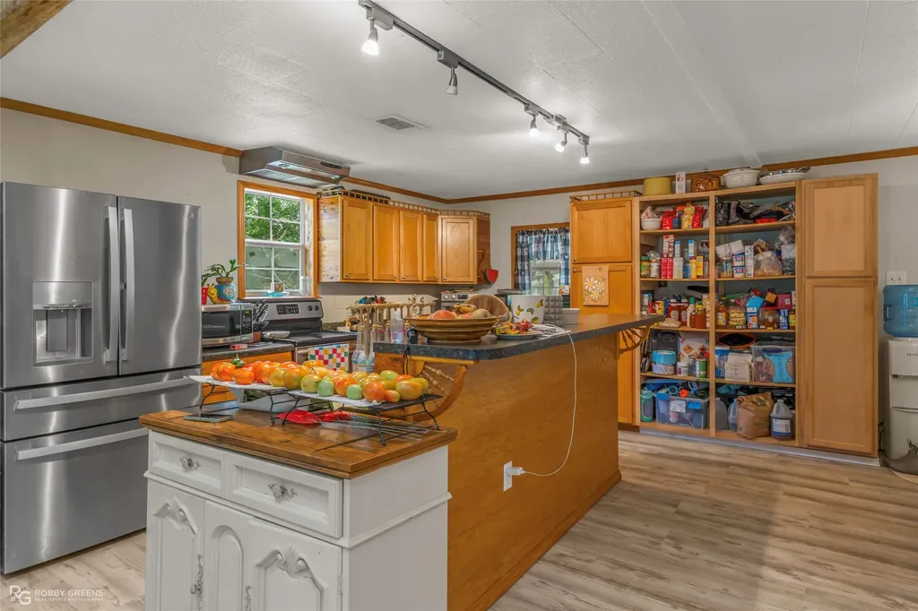 126 Oscar Kilpatrick Road Gibsland LA 71028