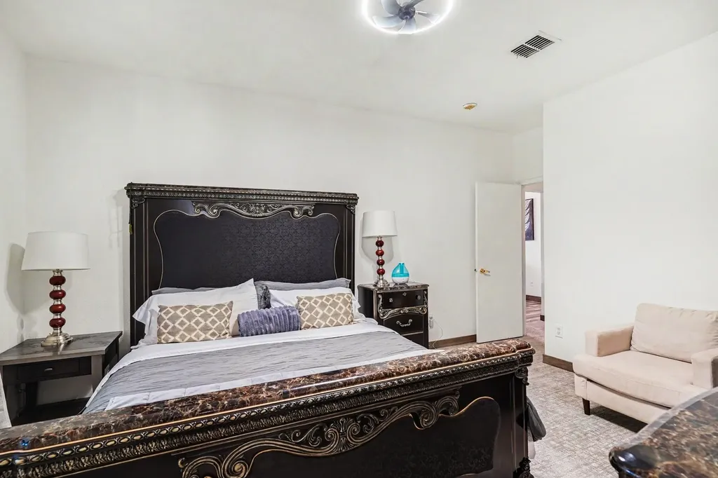 9936 Blue Bell Drive Fort Worth TX 76108