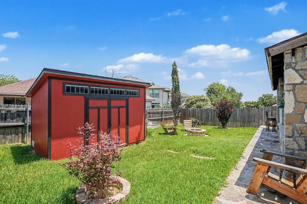 9936 Blue Bell Drive Fort Worth TX 76108