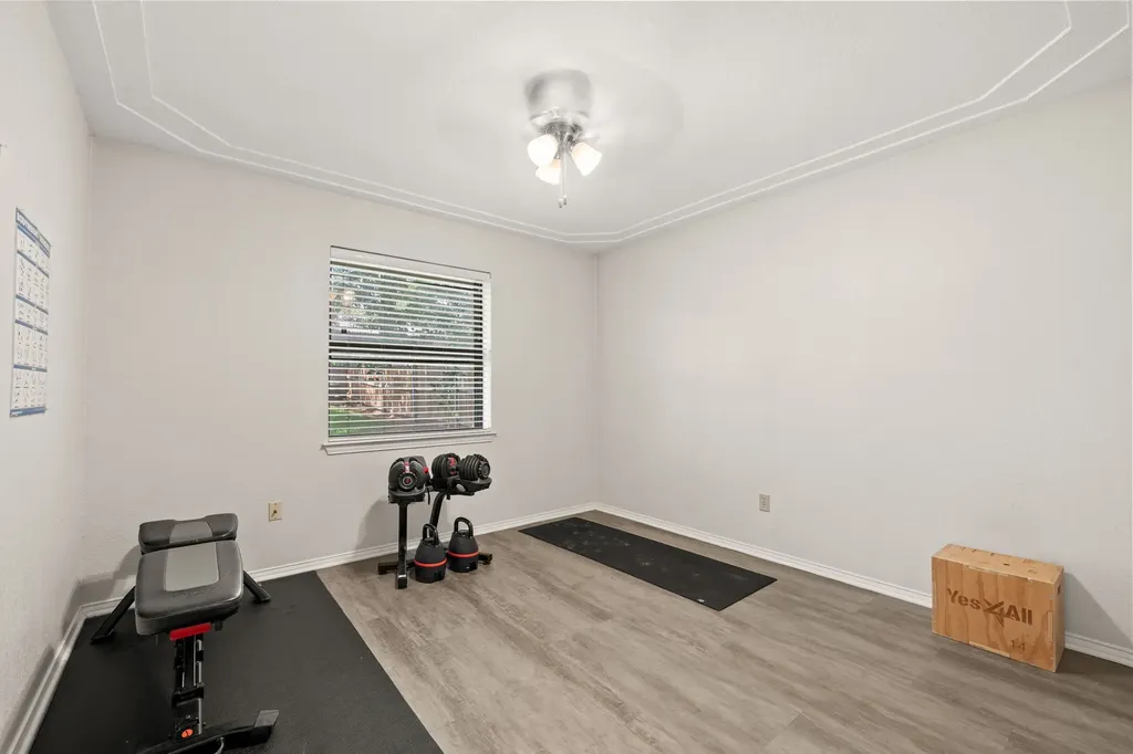 1128 Wingate Drive Bedford TX 76021