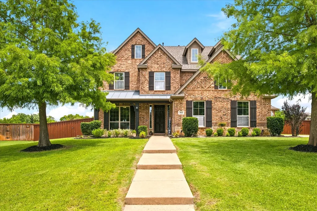 312 Waterford Lane Sunnyvale TX 75182