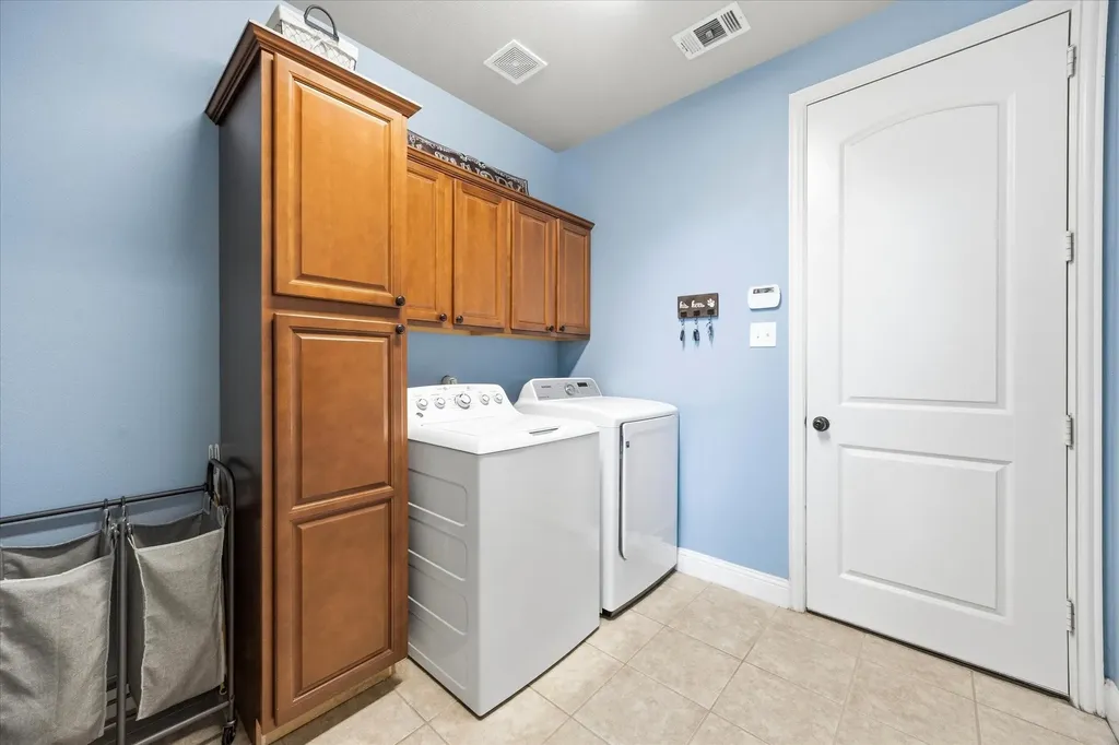 312 Waterford Lane Sunnyvale TX 75182