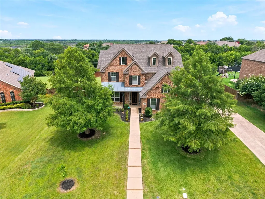 312 Waterford Lane Sunnyvale TX 75182