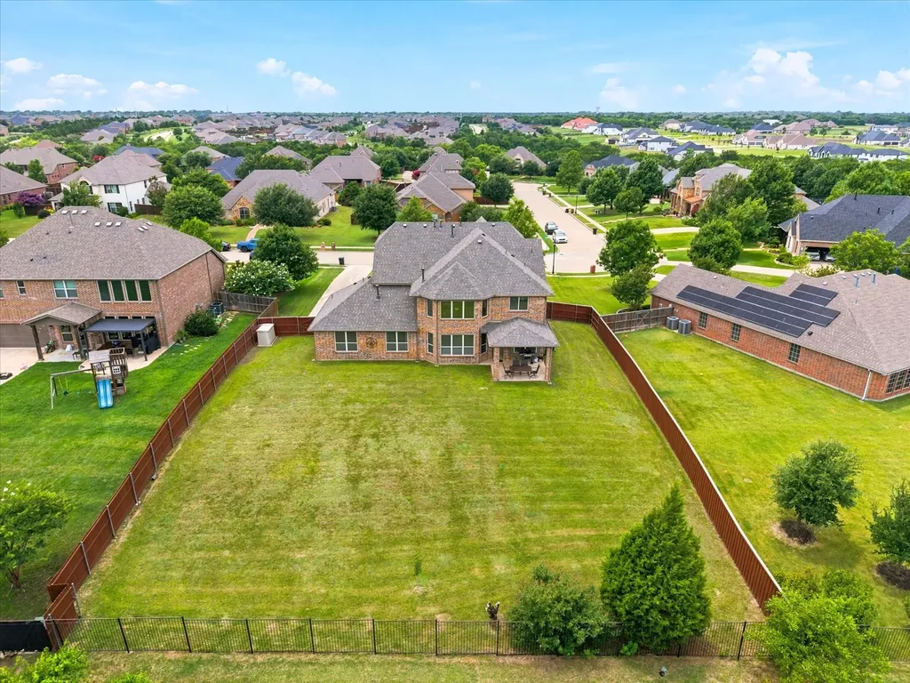 312 Waterford Lane Sunnyvale TX 75182