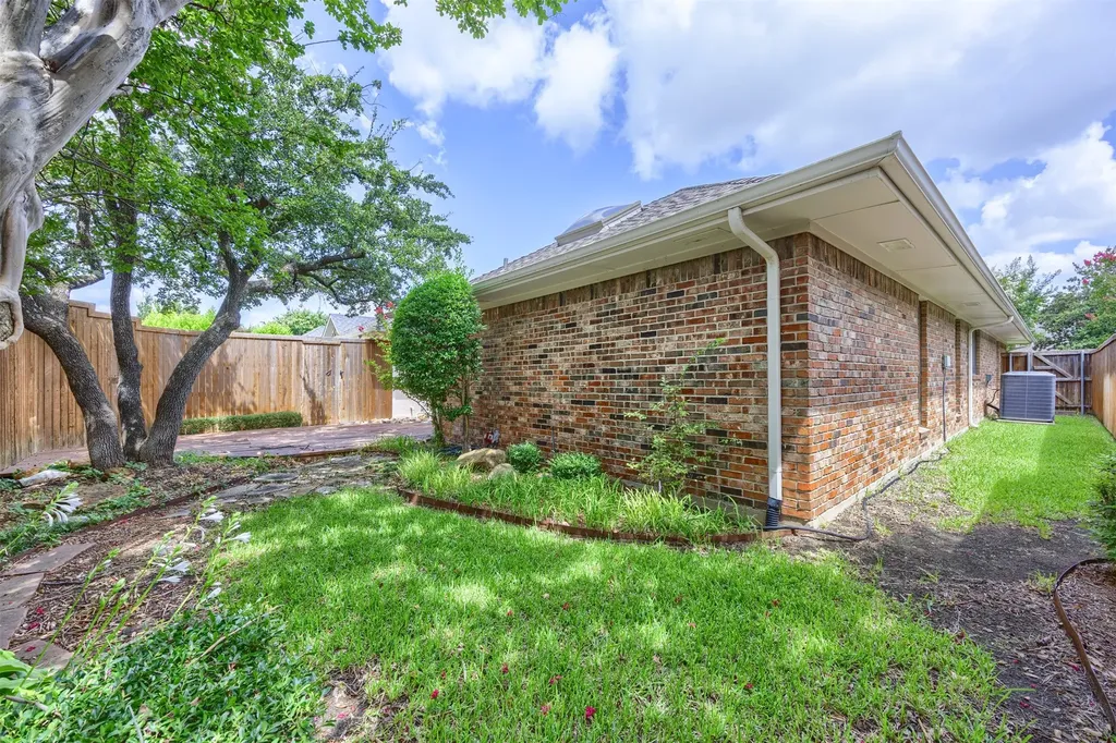 3420 Eisenhower Lane Plano TX 75023
