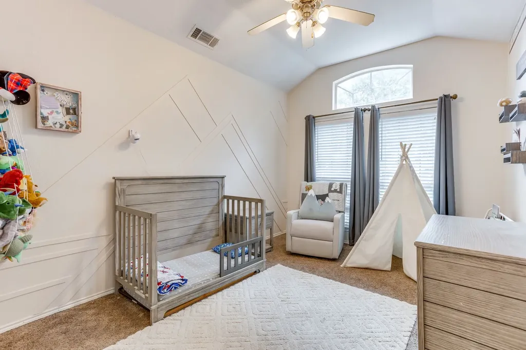 1020 Thistle Meade Circle Burleson TX 76028