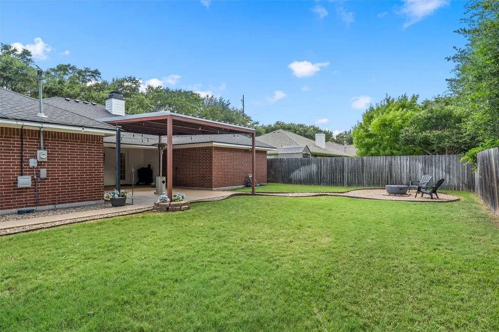 112 Briar Ridge Drive Hewitt TX 76643