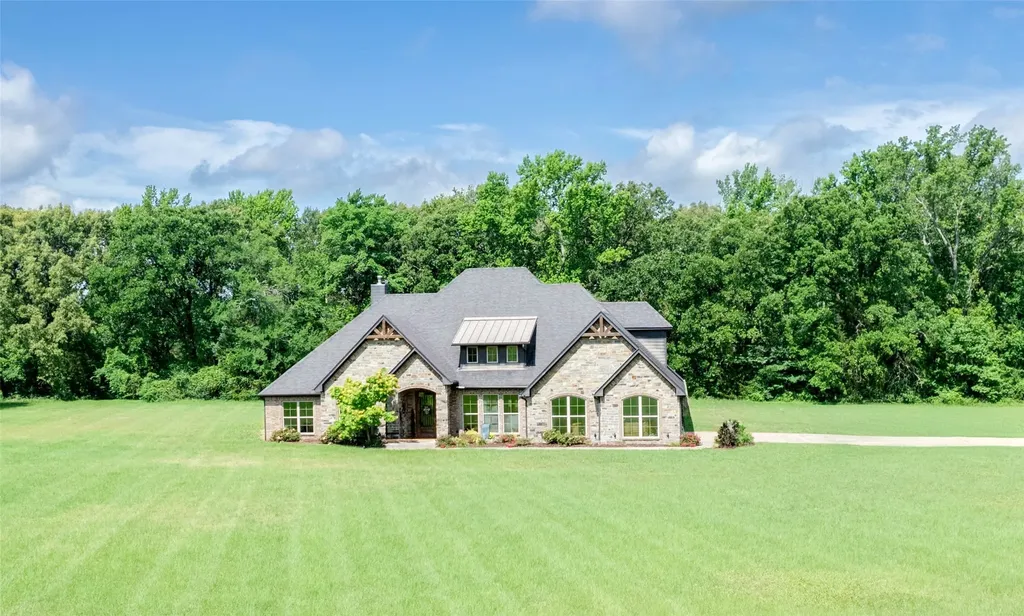 20042 E Fm 1716 Tatum TX 75691
