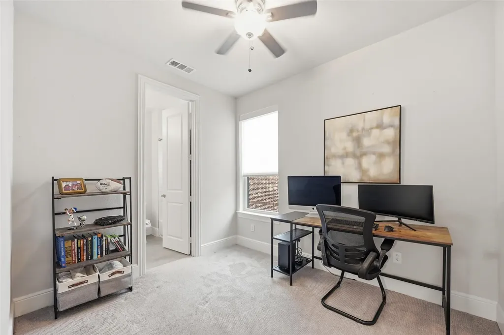 1900 Caddo Street Dallas TX 75204