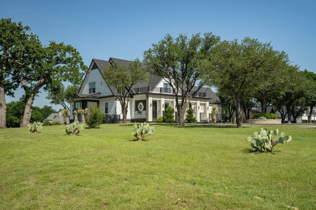 110 Quiet Hill Circle Copper Canyon TX 76226