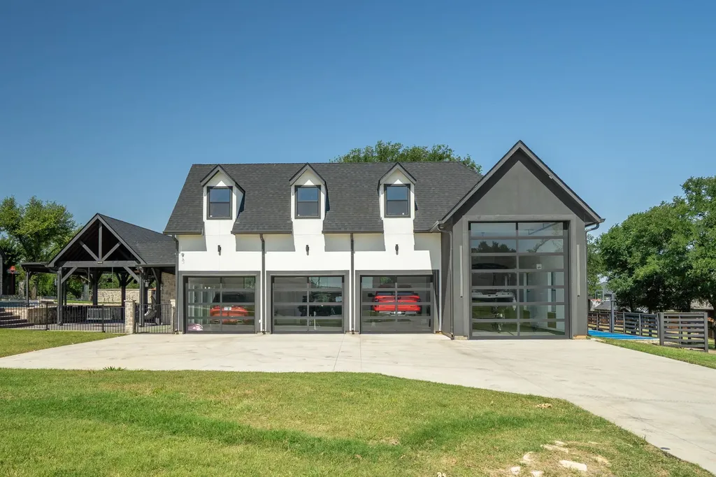 110 Quiet Hill Circle Copper Canyon TX 76226
