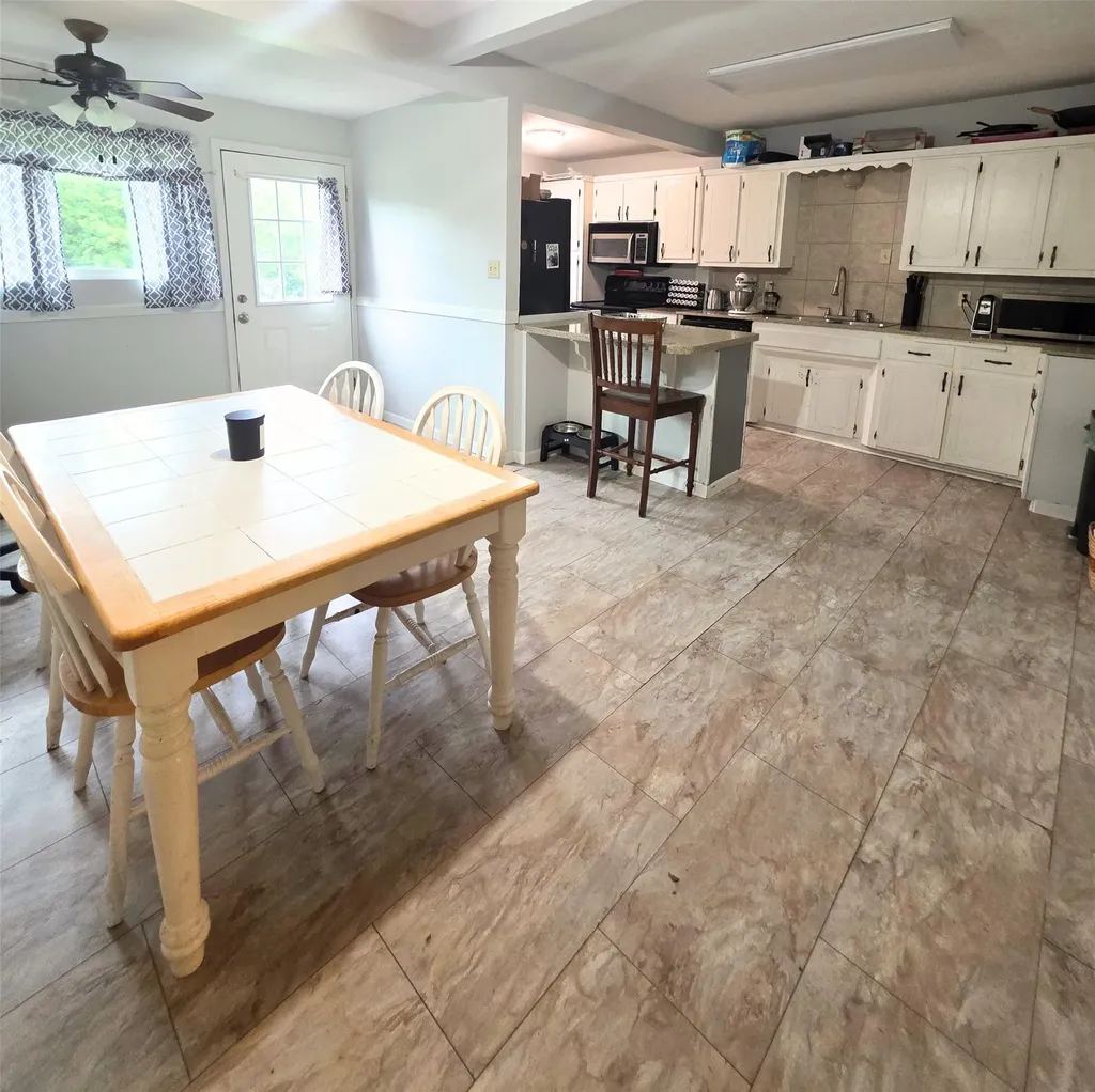 4214 Valview Drive Waco TX 76708