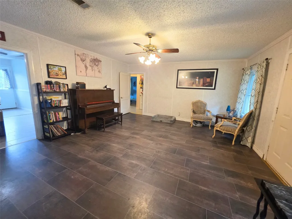 4214 Valview Drive Waco TX 76708
