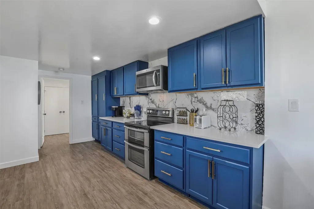 5671, 5681, 5660, 1208 Dorothy Lane Little Elm TX 75068