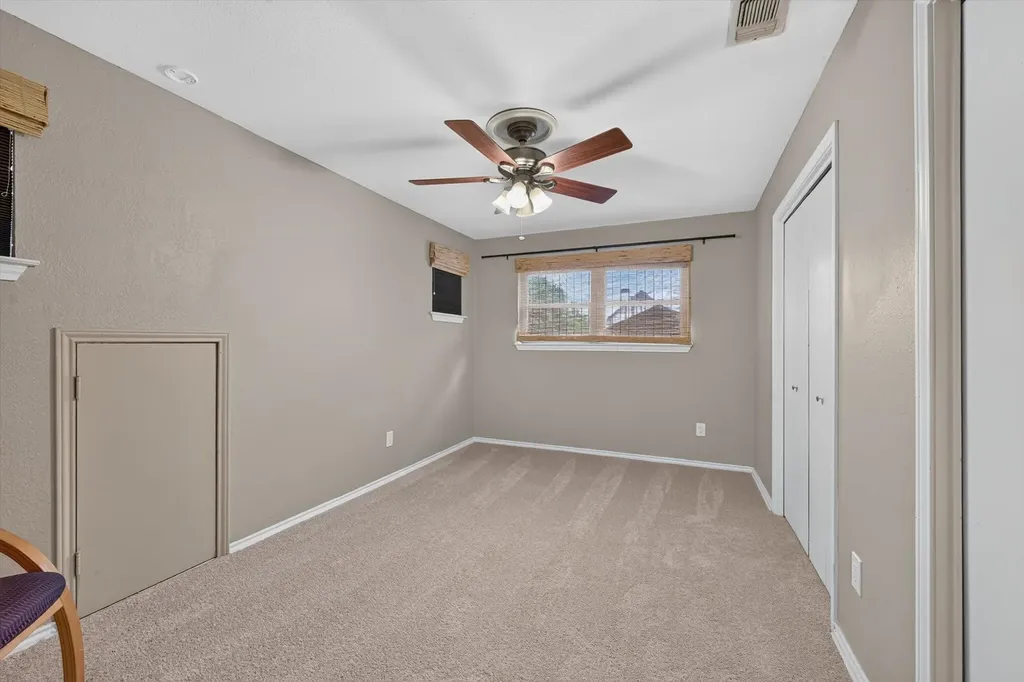 2304 Wakeforest Court Arlington TX 76012