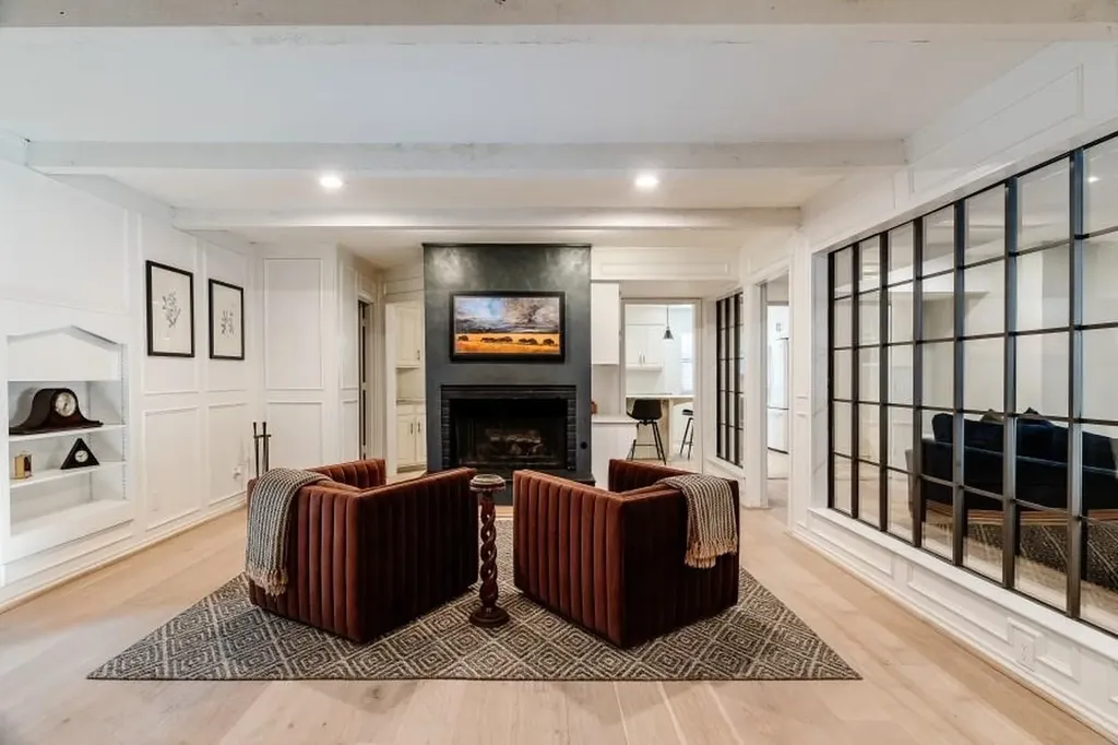 2304 Wakeforest Court Arlington TX 76012