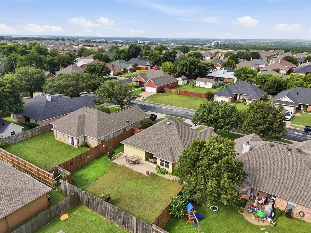 708 Hillcrest Drive Cleburne TX 76033