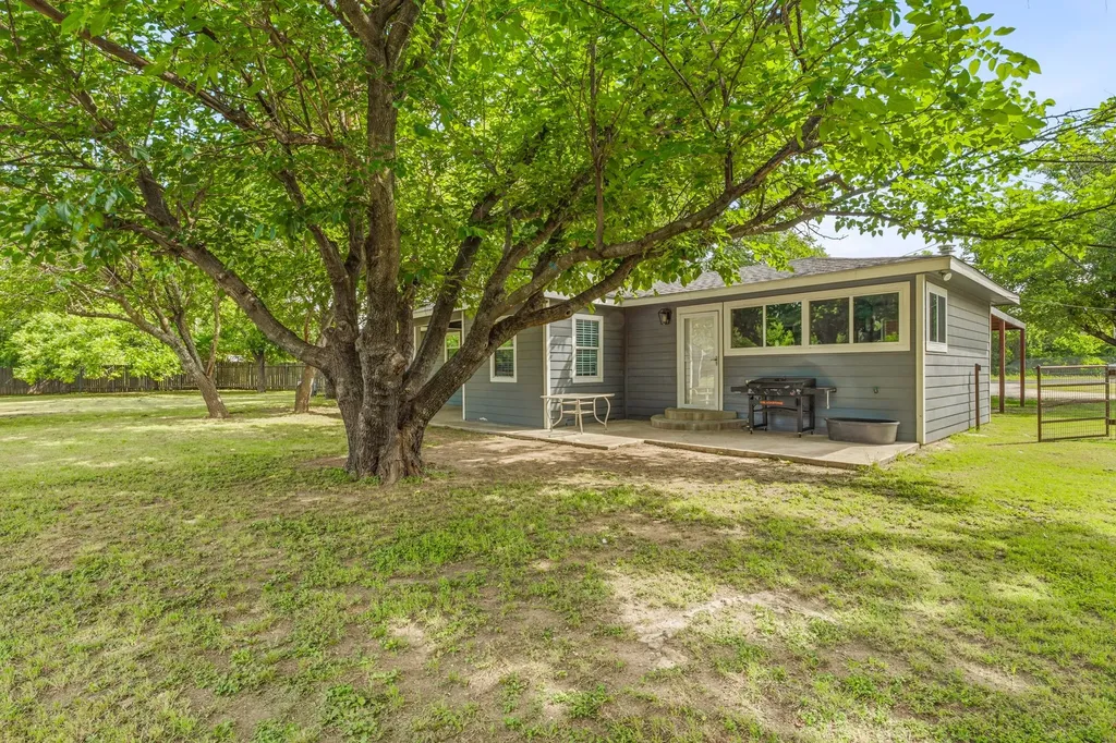 20043 N State Highway 108 Stephenville TX 76401