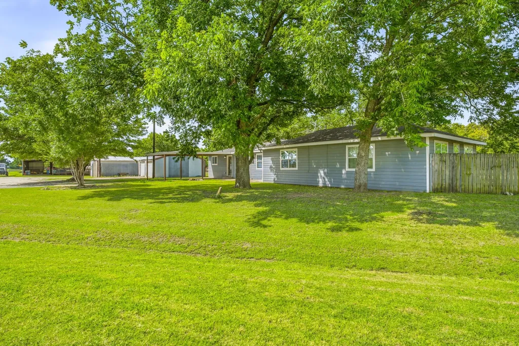 20043 N State Highway 108 Stephenville TX 76401