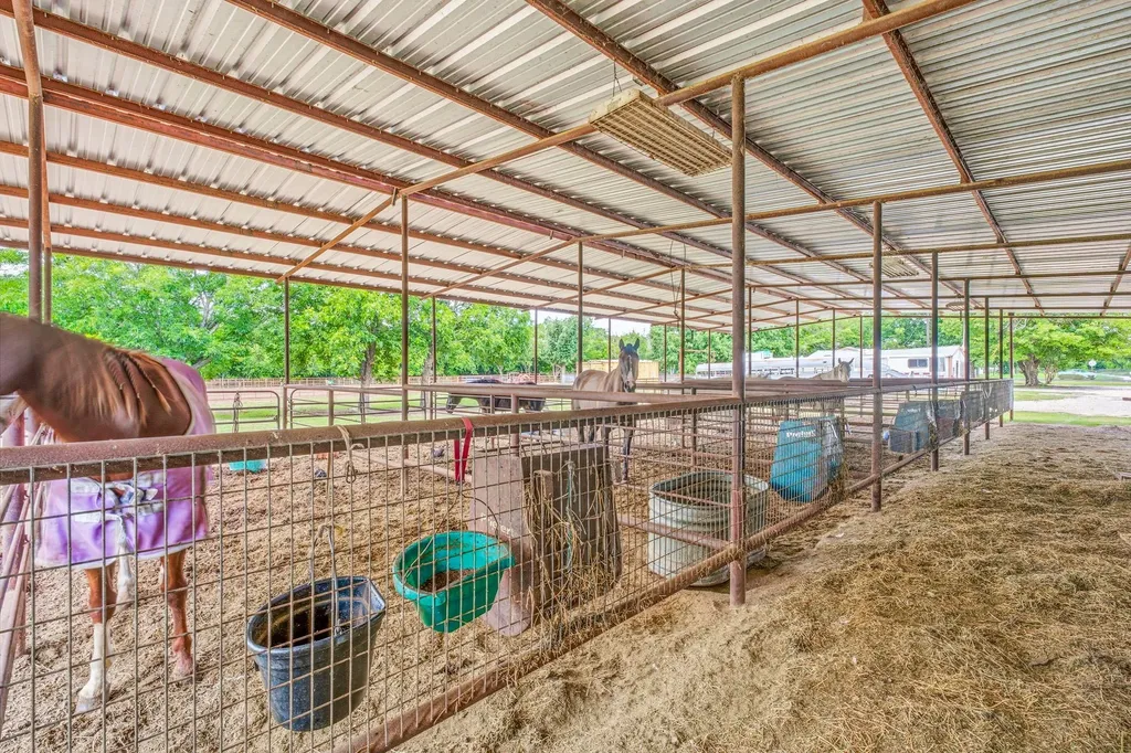 20043 N State Highway 108 Stephenville TX 76401