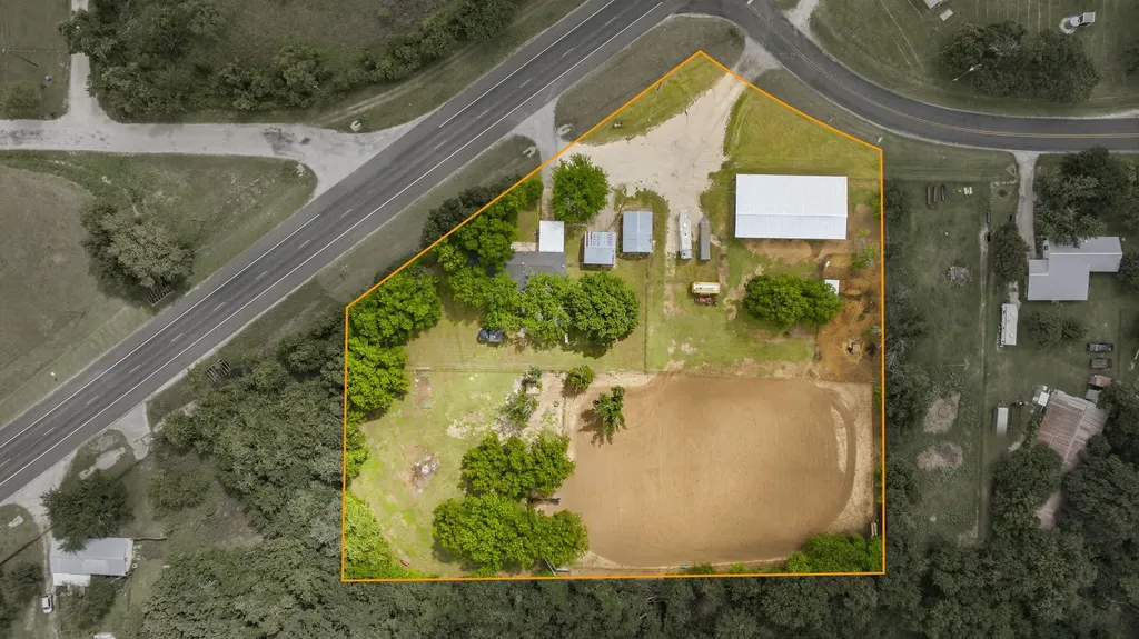 20043 N State Highway 108 Stephenville TX 76401
