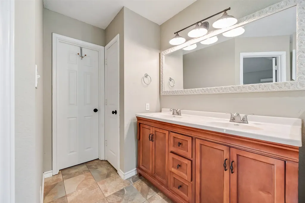 5552 Ewing Lane Royse City TX 75189