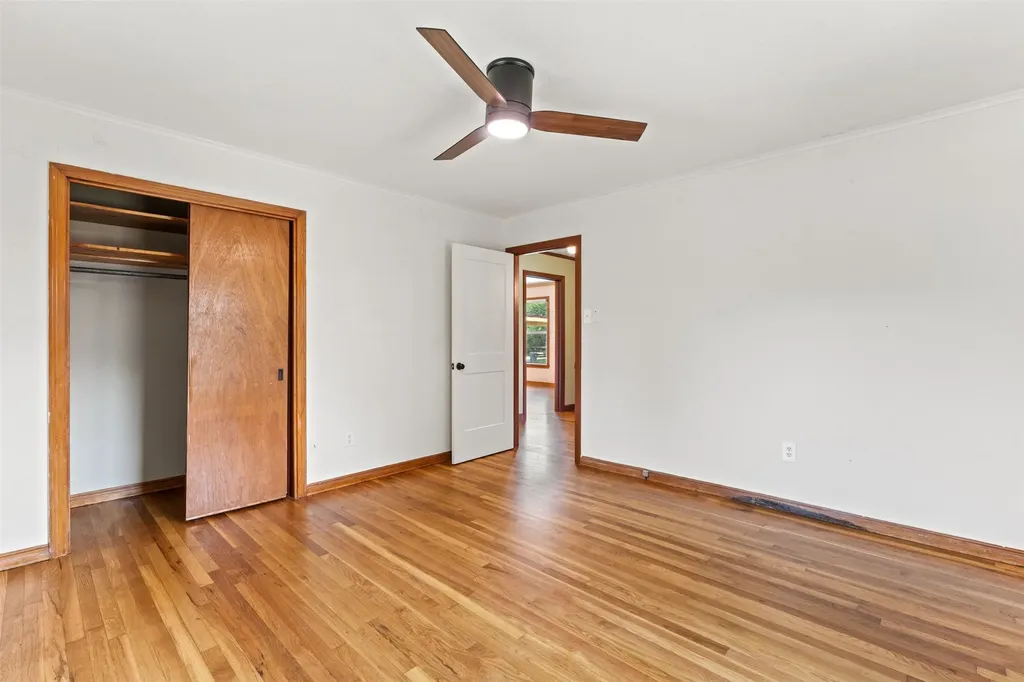 2208 N 44th Street Waco TX 76710