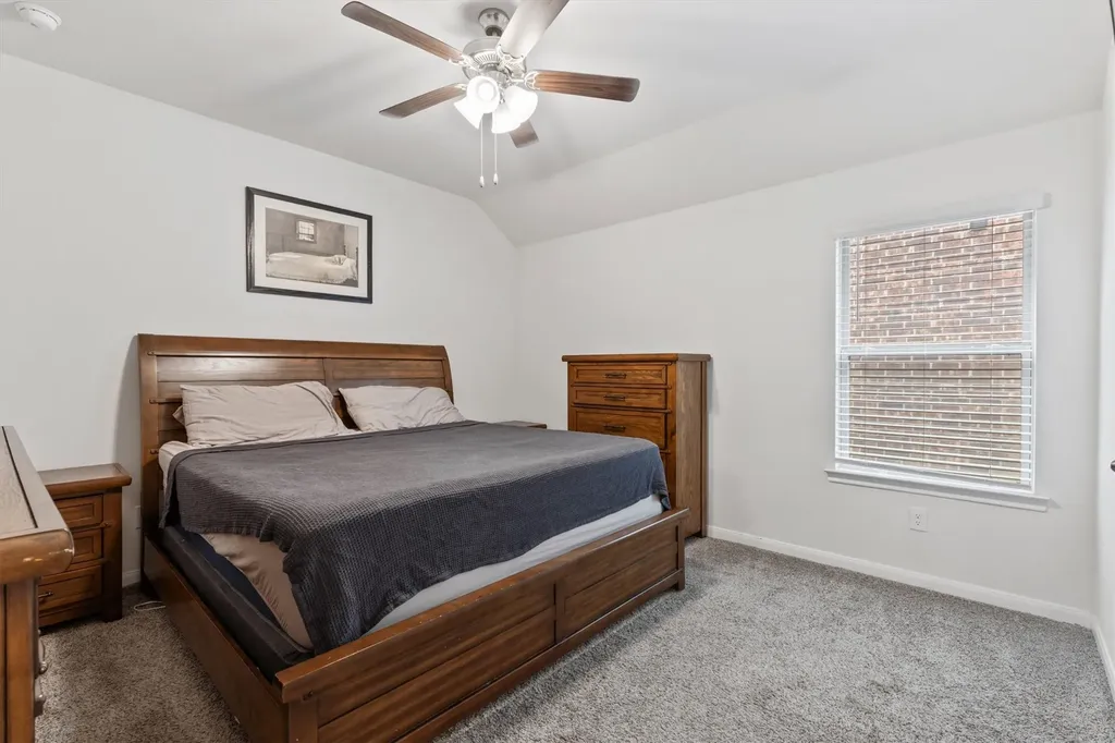 3916 Oak Creek Circle Denison TX 75020