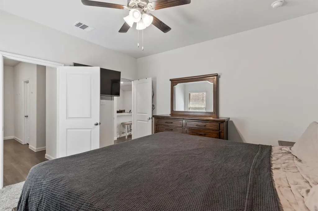 3916 Oak Creek Circle Denison TX 75020
