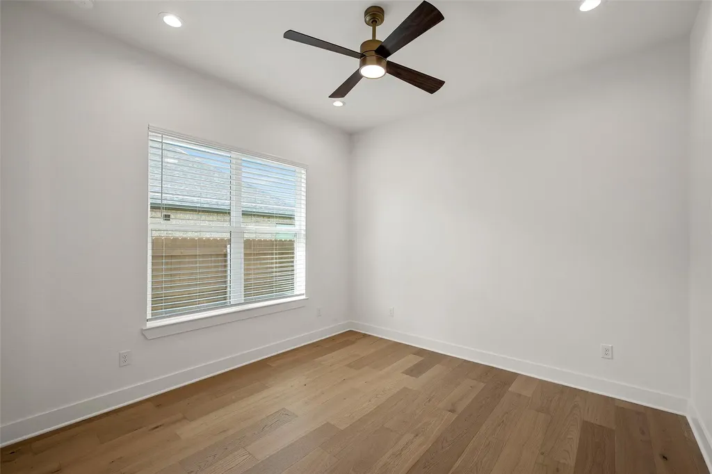 1317 Tahonta Drive Hewitt TX 76643