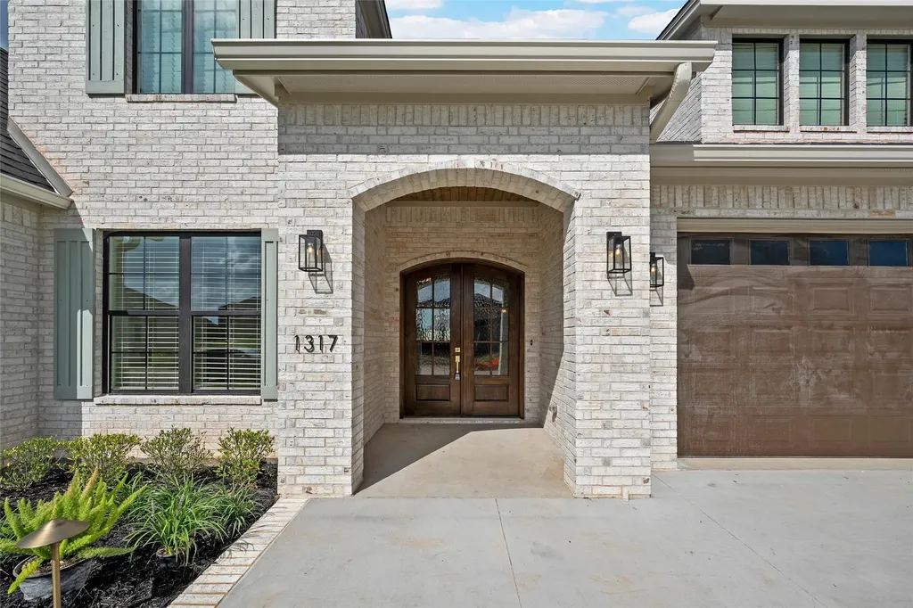 1317 Tahonta Drive Hewitt TX 76643