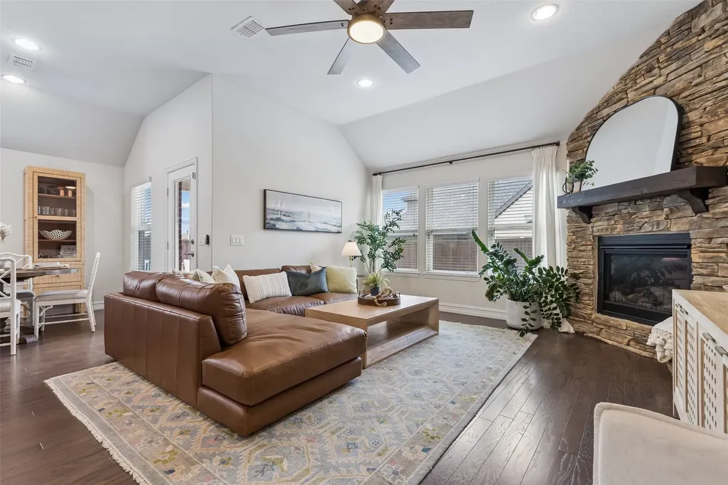3213 Ridgelake Way Lewisville TX 75010