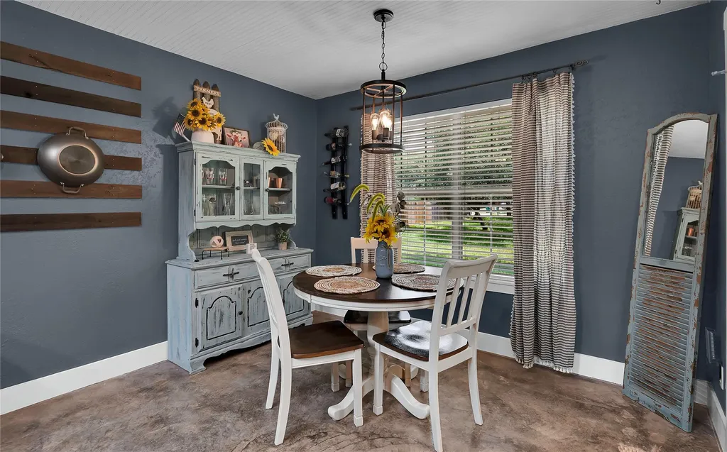 37 Bluebonnet Loop Morgans Point Resort TX 76513