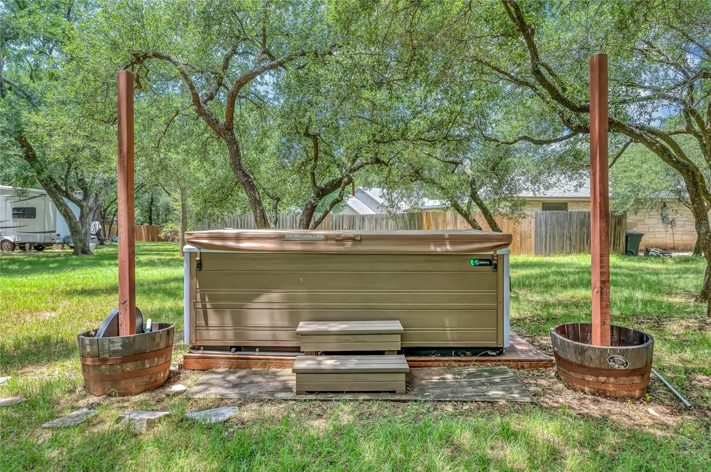 37 Bluebonnet Loop Morgans Point Resort TX 76513