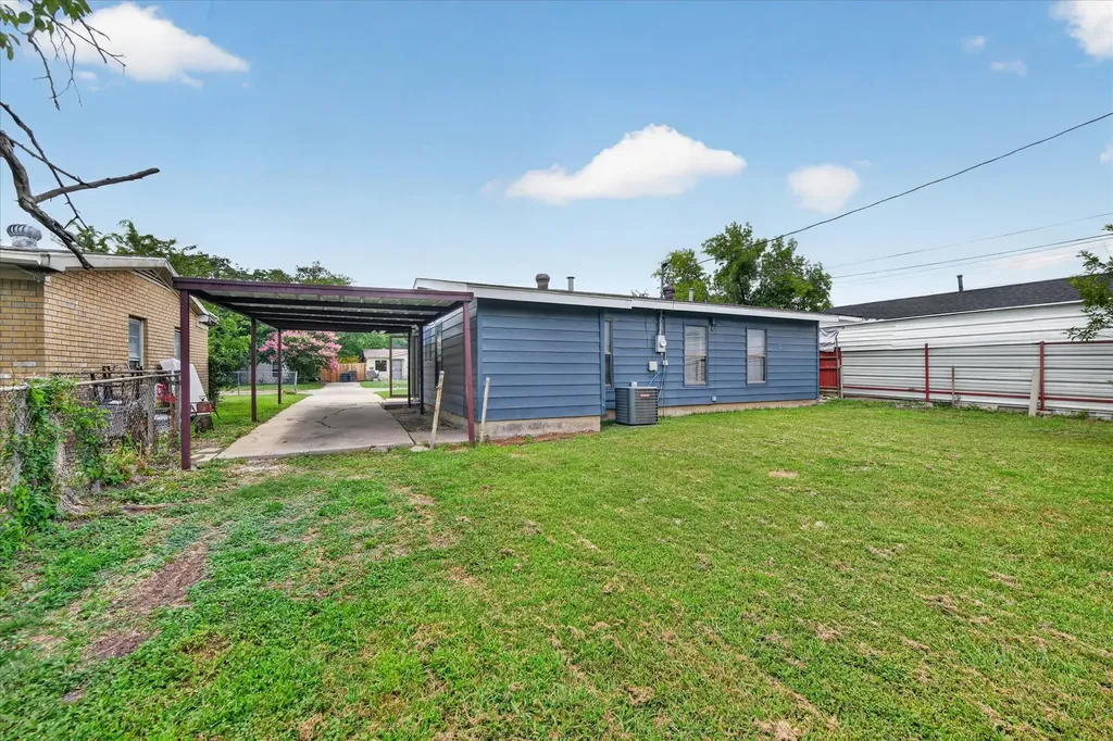 2344 Beaumont Street Fort Worth TX 76106