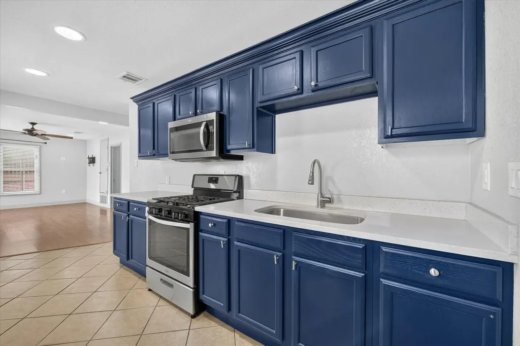 2344 Beaumont Street Fort Worth TX 76106