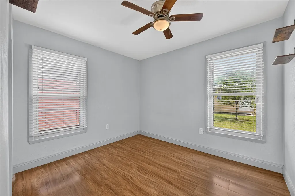 2344 Beaumont Street Fort Worth TX 76106