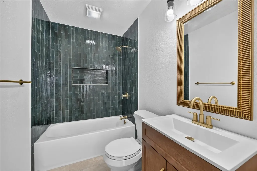 2344 Beaumont Street Fort Worth TX 76106