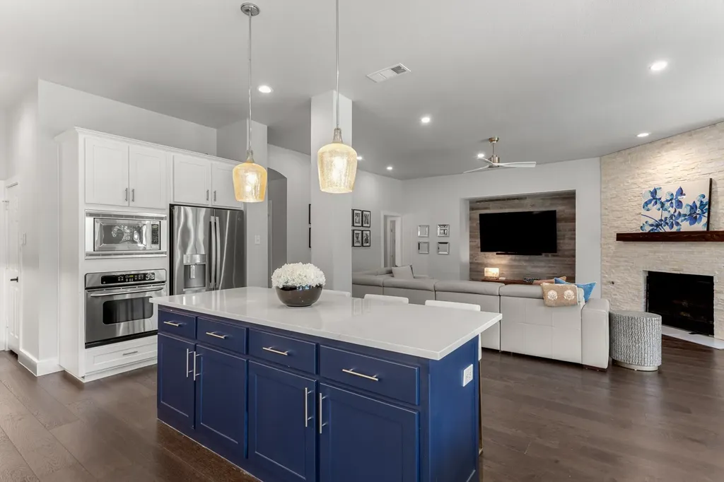 8160 Holliday Road Lantana TX 76226